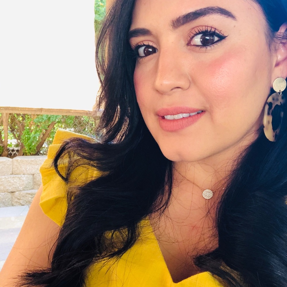 Meet your Posher, Maria